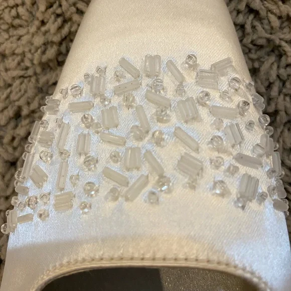 🤍Nina • white wedding block heel pump • 6.5 • EUC - Picture 4 of 6